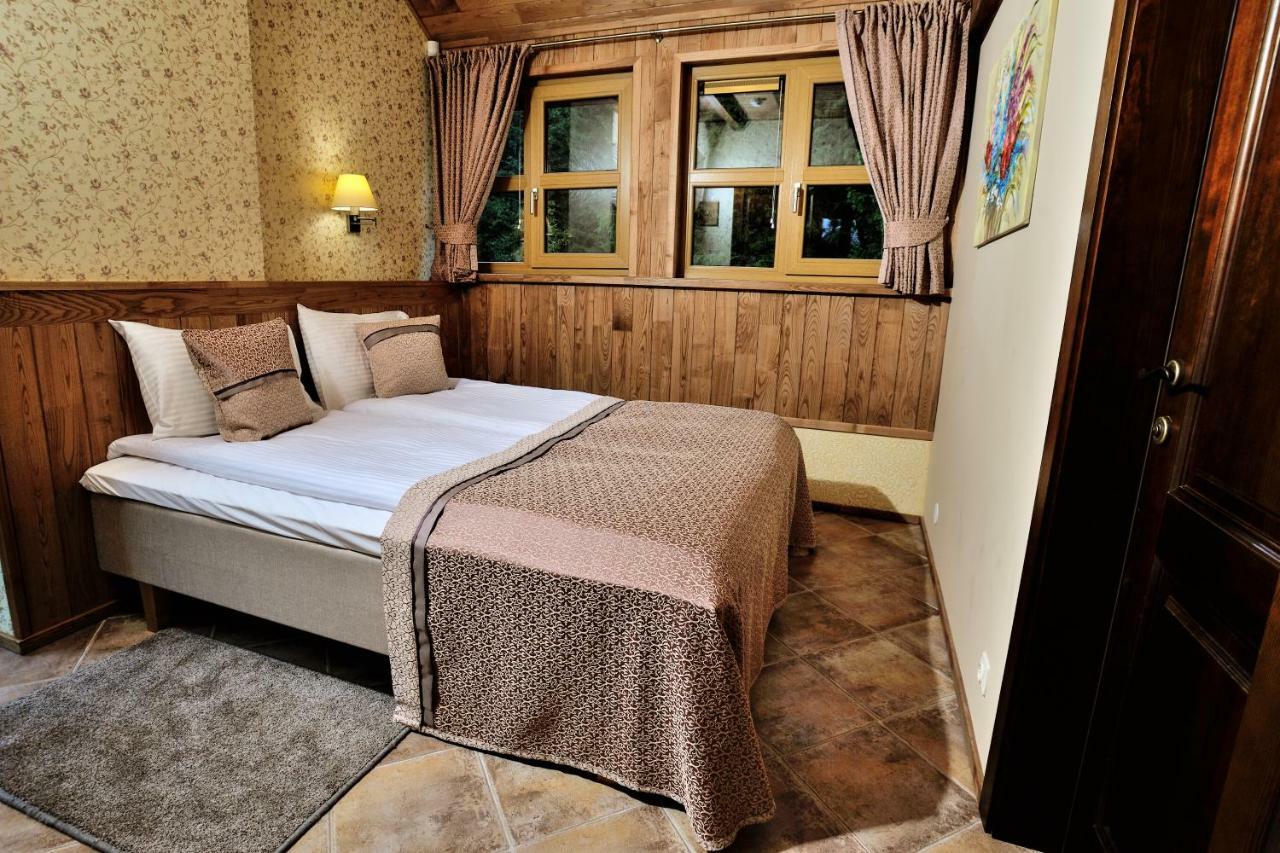 Vila Gervalis - Renginiu Ir Poilsio Centras Klykiai Chambre photo